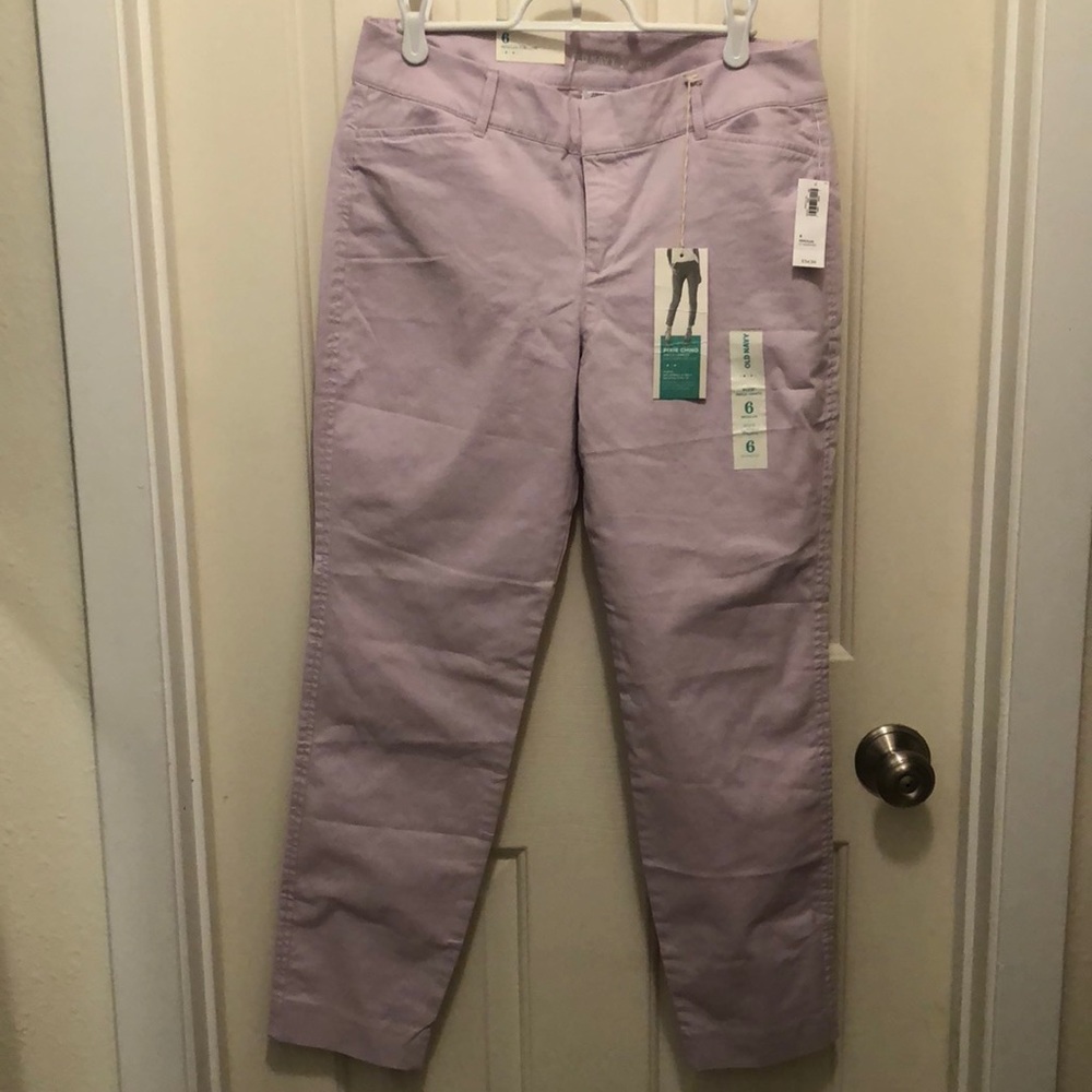 NWT Old Navy Pixie Chino